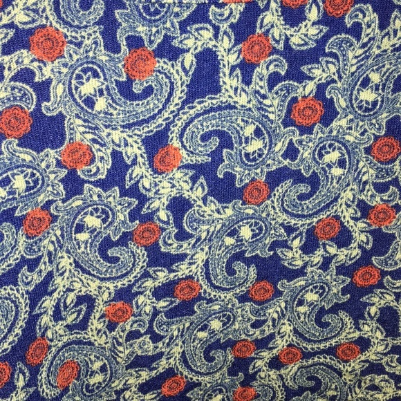 LulaRoe Sarah Size Small - Picture 3 of 5